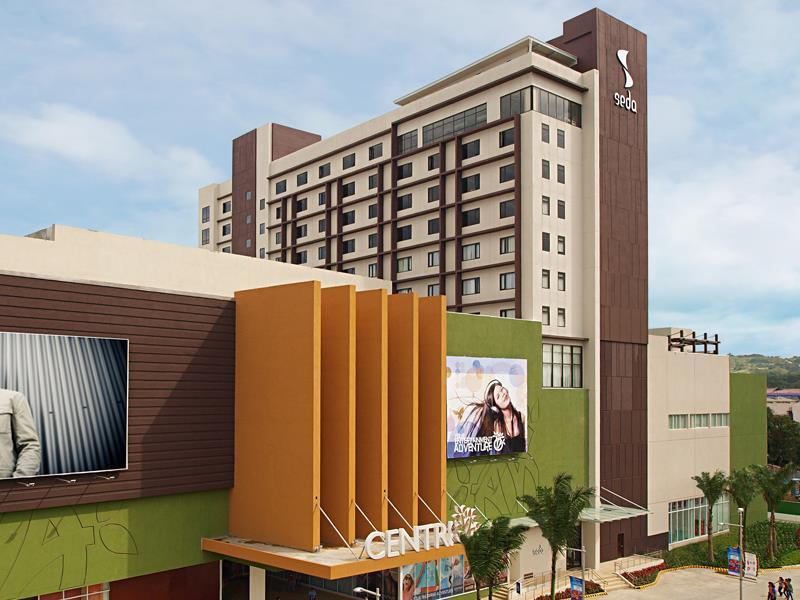 Hotel Seda Centrio Cagayan de Oro Esterno foto
