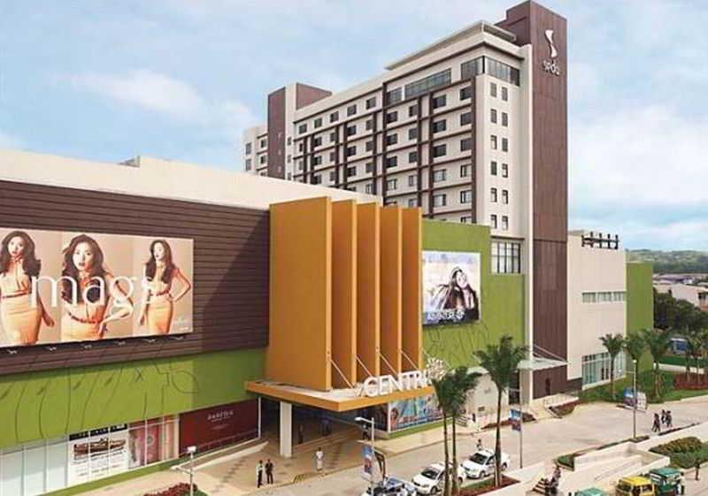 Hotel Seda Centrio Cagayan de Oro Esterno foto