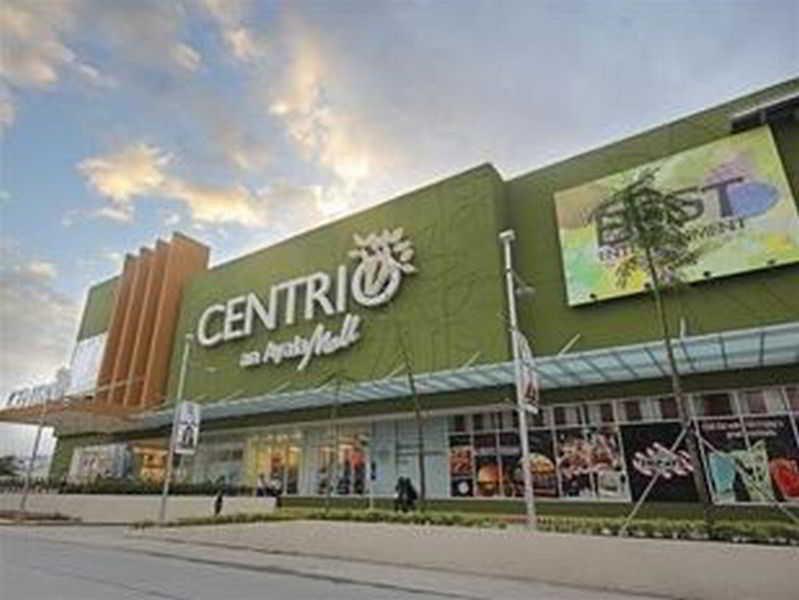 Hotel Seda Centrio Cagayan de Oro Esterno foto